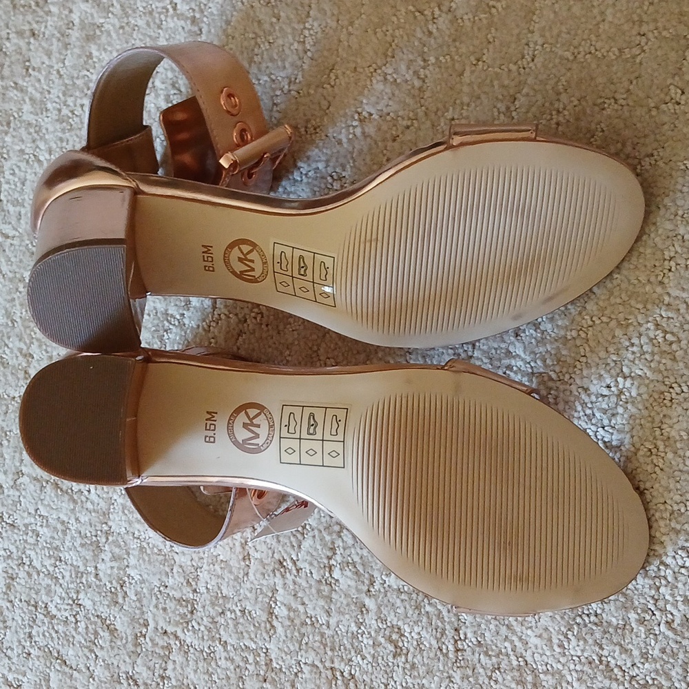 Michael Kors copper metallic buckle chunky heels 6.5 - Picture 6 of 11